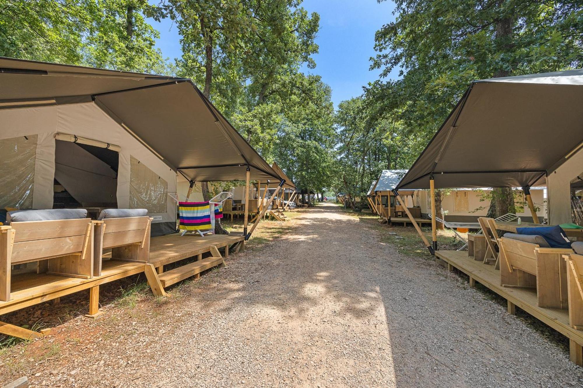 Easyatent Safari Tent Park Umag Phòng bức ảnh